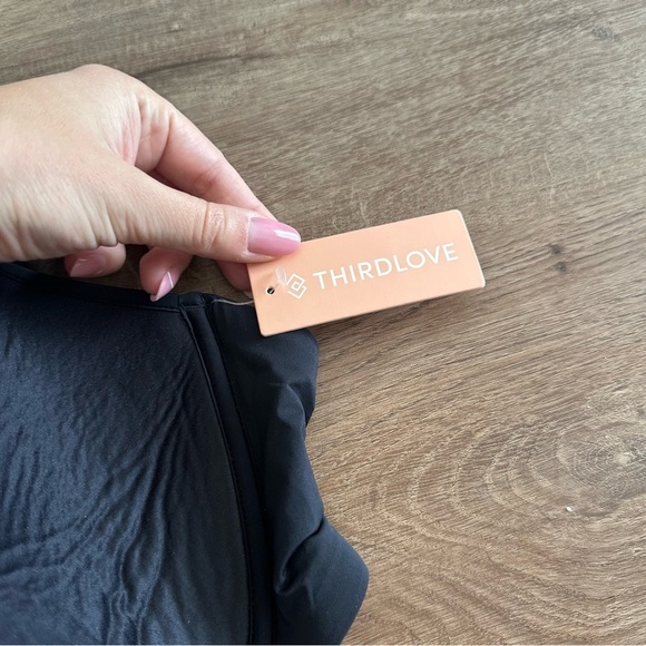 Thirdlove Classic 24/7 T Shirt Bra Solid Black Adjustable Size 42F NWT - Picture 4 of 8